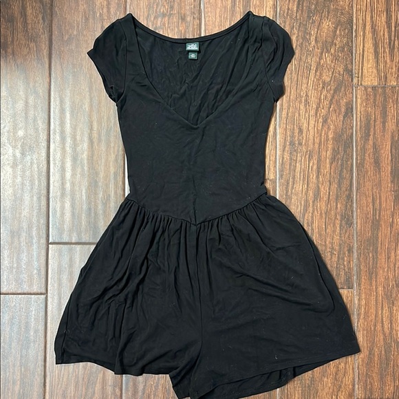 Wild Fable Black Romper - Picture 1 of 3